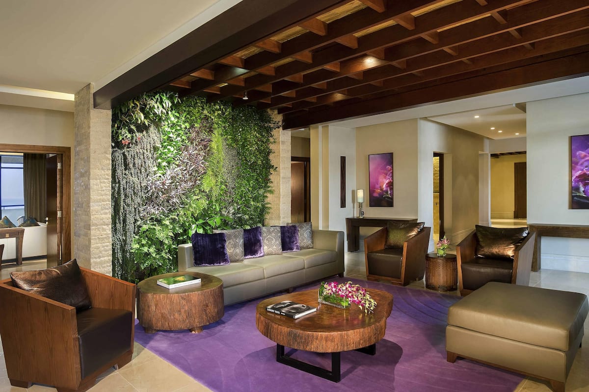 Suite, 4 Bedrooms, Terrace (The Palm)