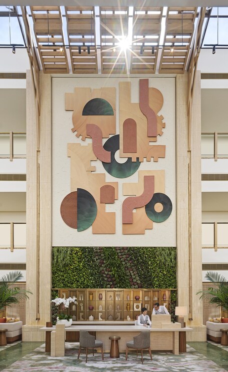 Sofitel Dubai The Palm Resort Spa - Image 8