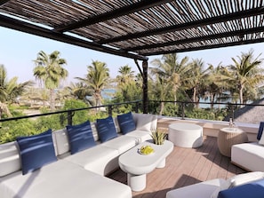 Deluxe Villa, 4 Bedrooms, Private Pool, Beachside (Riviera) | Egyptian cotton sheets, premium bedding, minibar, in-room safe - Sofitel Dubai The Palm Resort & Spa (Dubai)