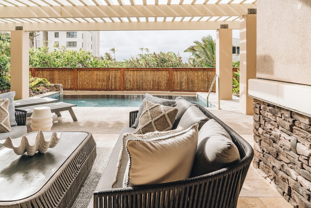 Montage Kapalua Bay by null