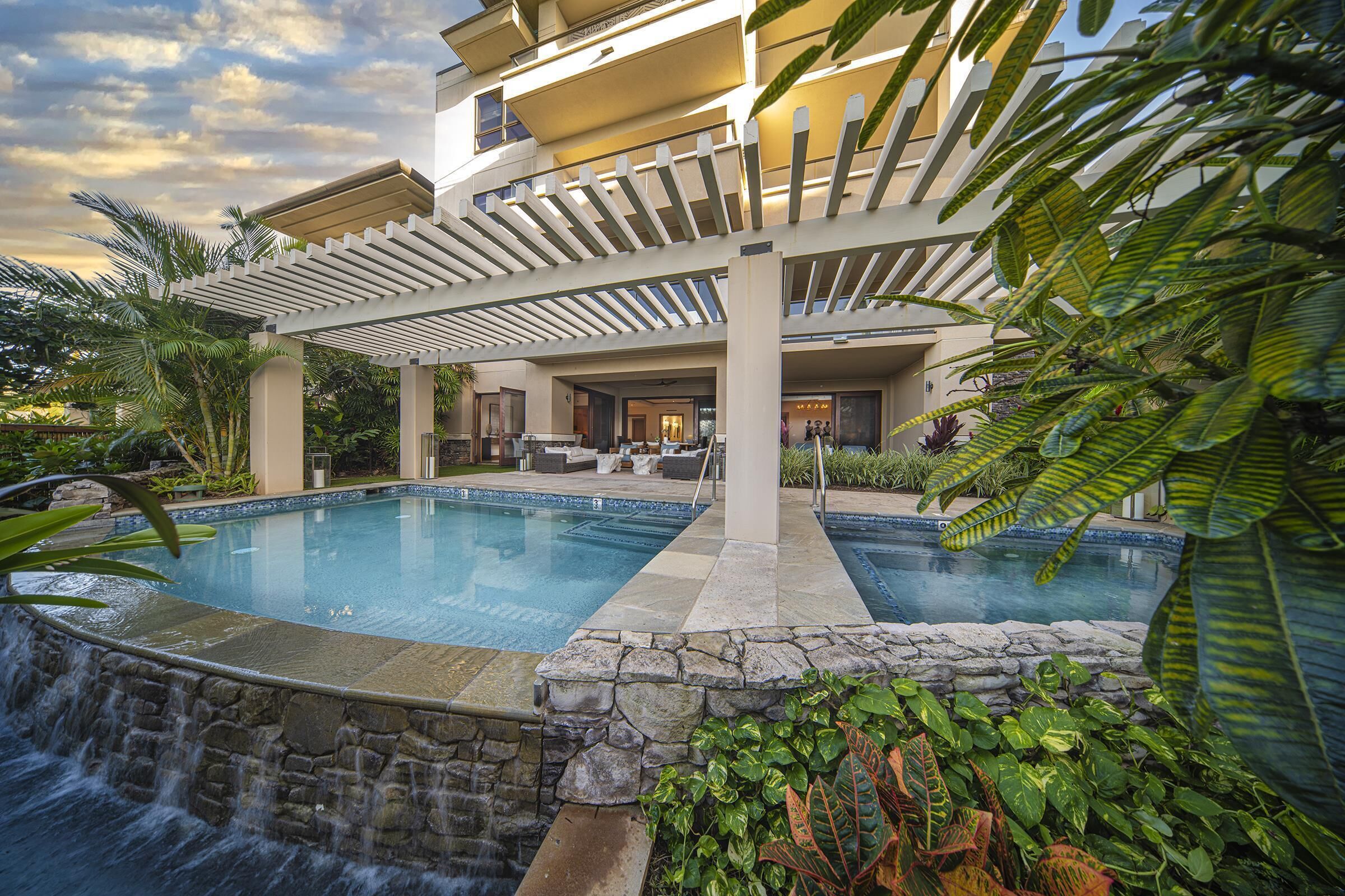 Villa Grand, 3 habitaciones, cocina, vista al jardín (Grand Garden Residence) | Ropa de cama de alta calidad y caja de seguridad en la habitación 