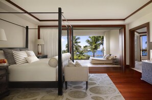 Grand Residence, 4 Bedroom, Kitchen, Ocean View | Premium bedding, in-room safe, desk, laptop workspace - Montage Kapalua Bay (Lahaina)