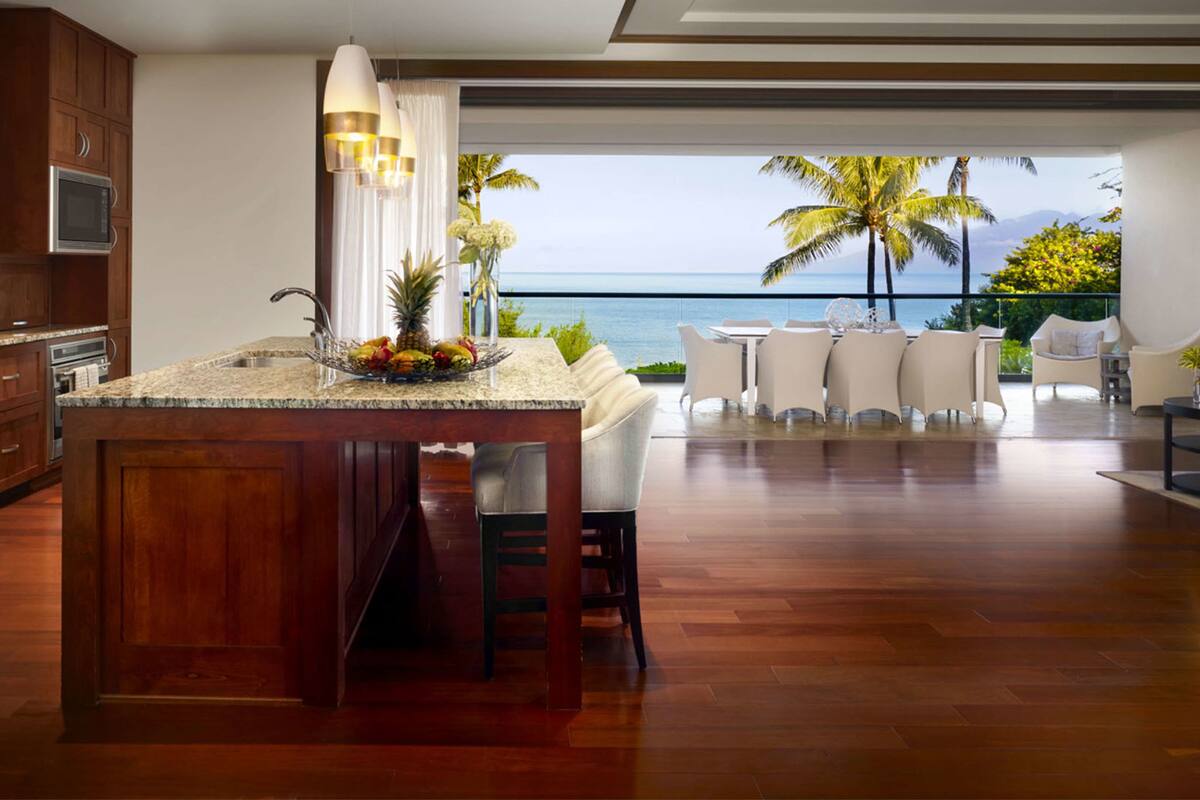 r - 4 bedroom premier ocean grand residence | private kitchen | full-sized fridge, microwave, stovetop, dishwasher