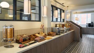 Daily buffet breakfast (GBP 15.00 per person)