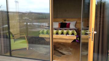 Panoraamahuone | Allergiatestatut vuodevaatteet, Select Comfort -patjalliset sängyt