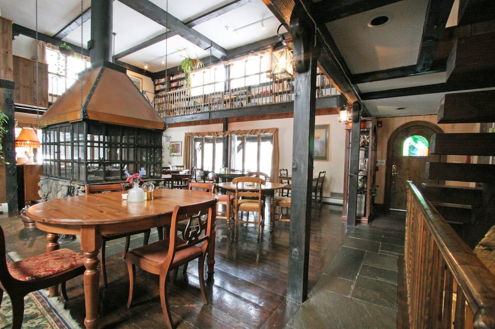 The Old Saco Inn