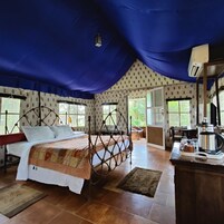 Luxury Tent | Premium bedding, desk, soundproofing, bed sheets