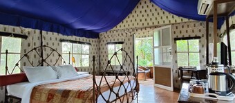 Grassroots Wayanad, Valley-view Tents