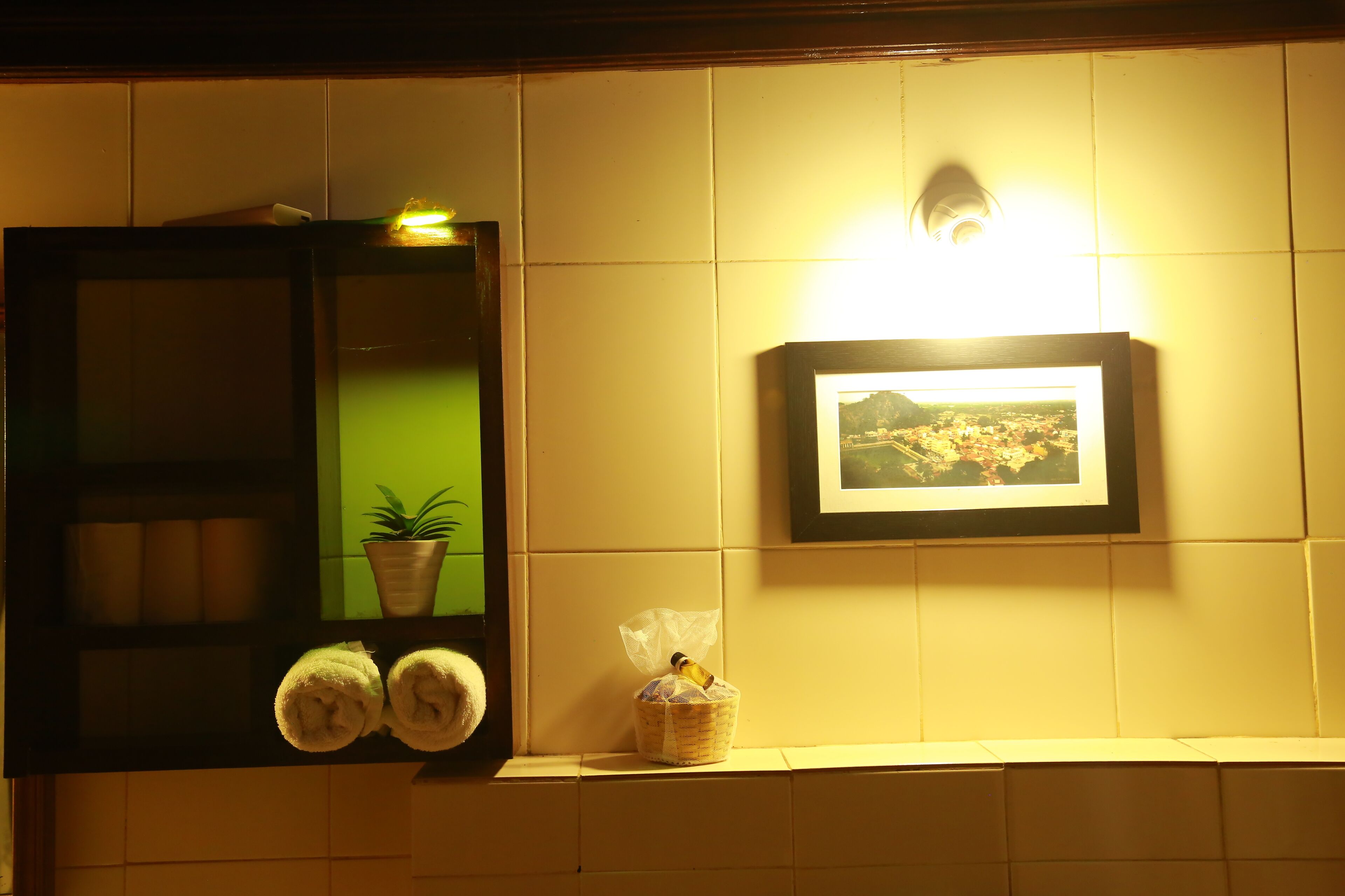 luxury tent | bathroom | bathrobes, towels