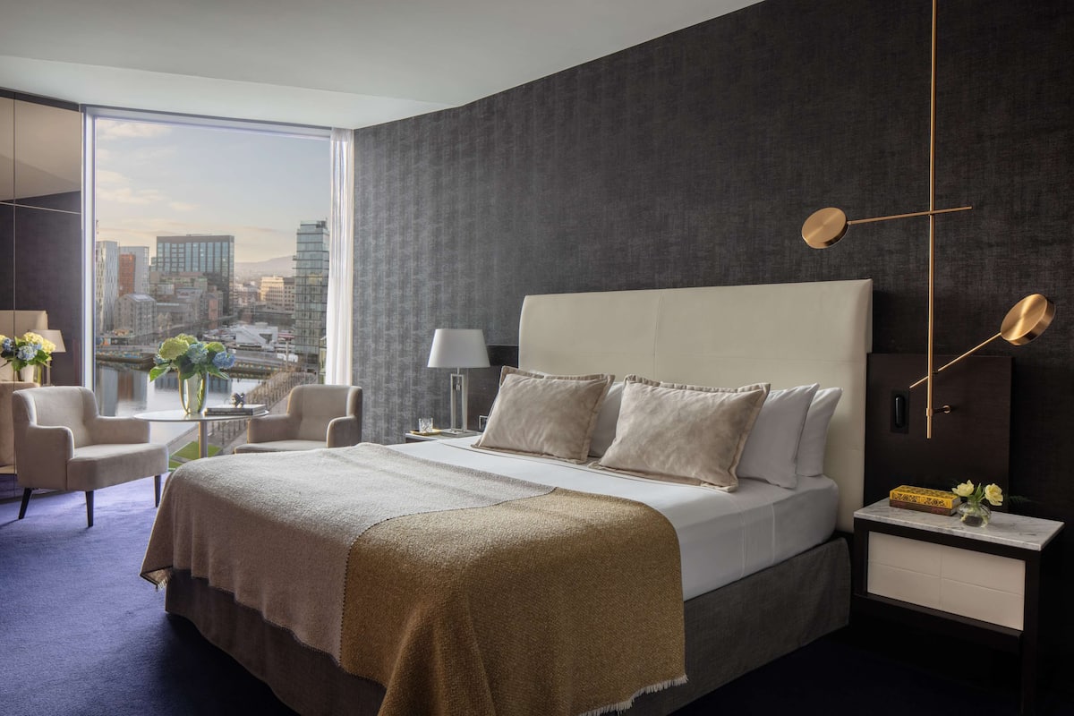 1 bedroom, minibar, in-room safe, desk