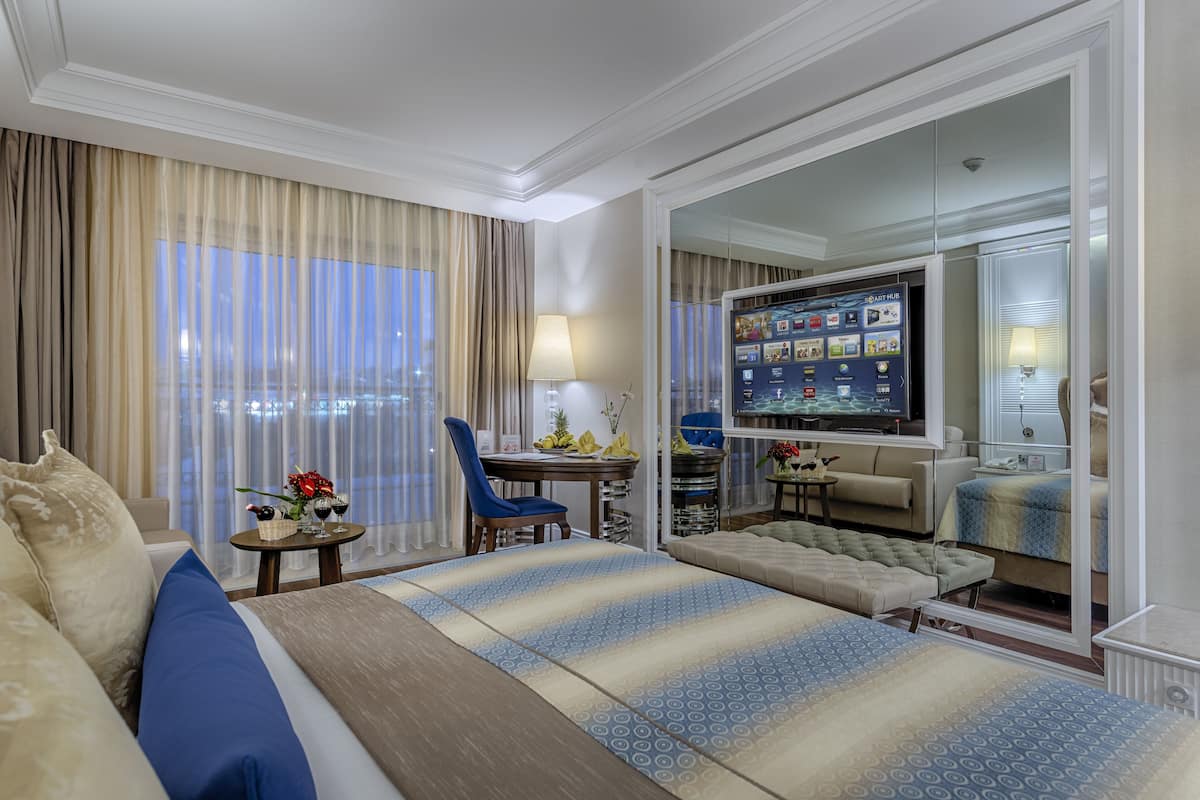 deluxe room | view from room