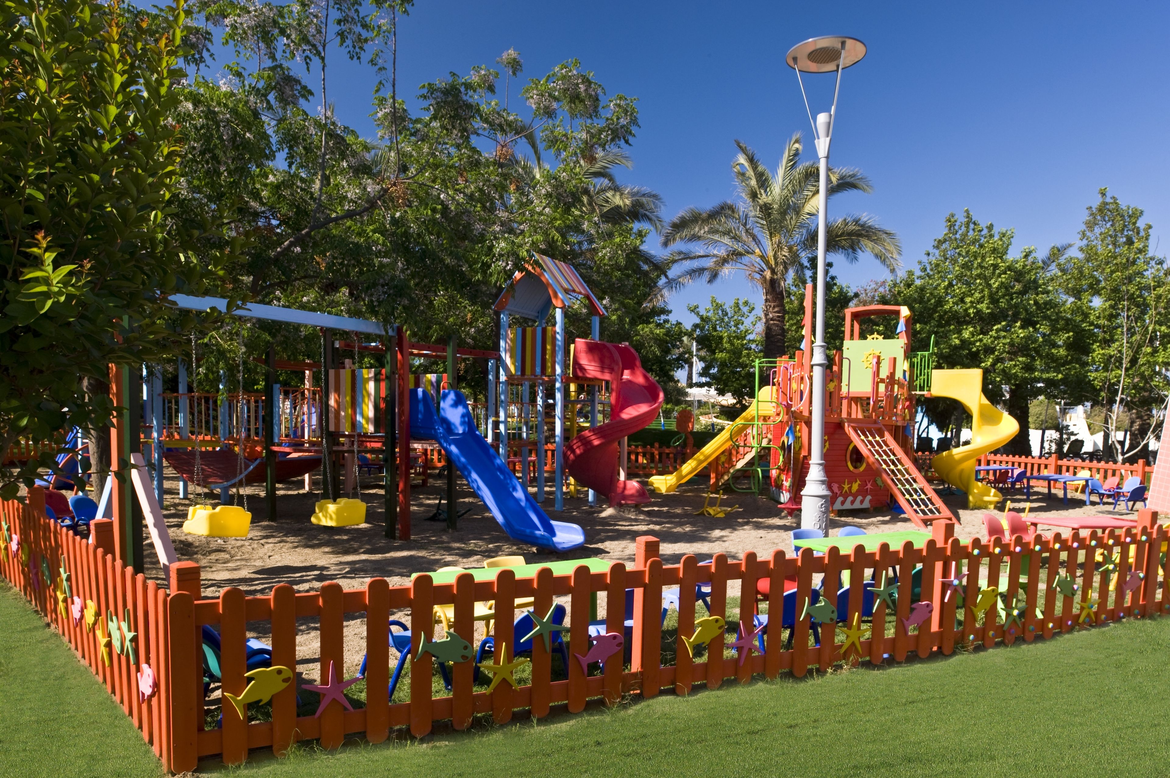 children’s play area – outdoor