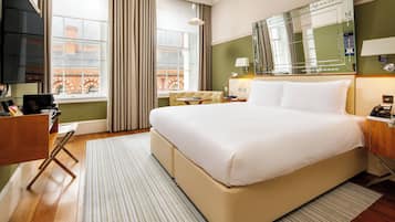 Victorian, Larger Guest Room, King