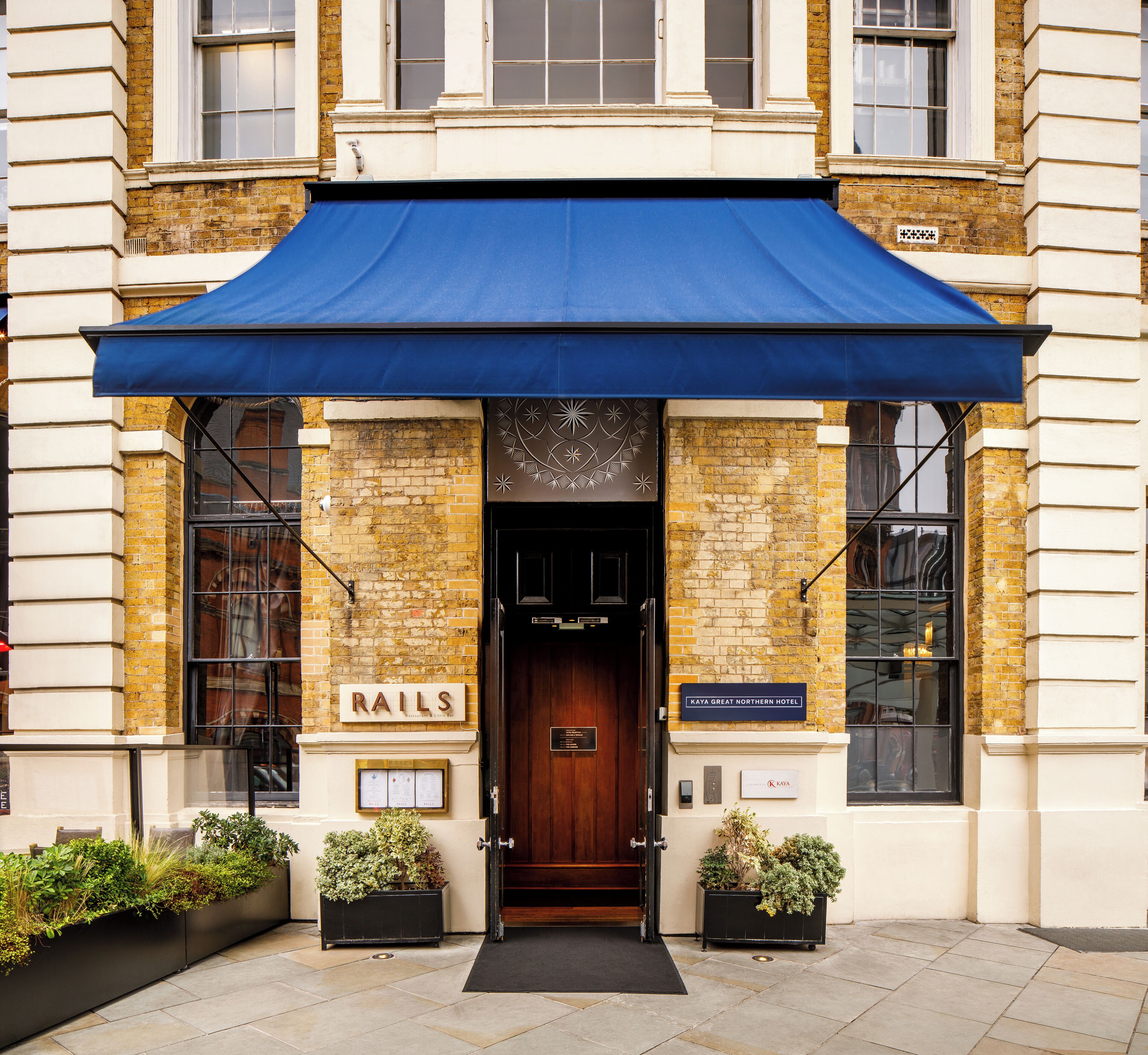 Photo - Kaya Great Northern Hotel, London