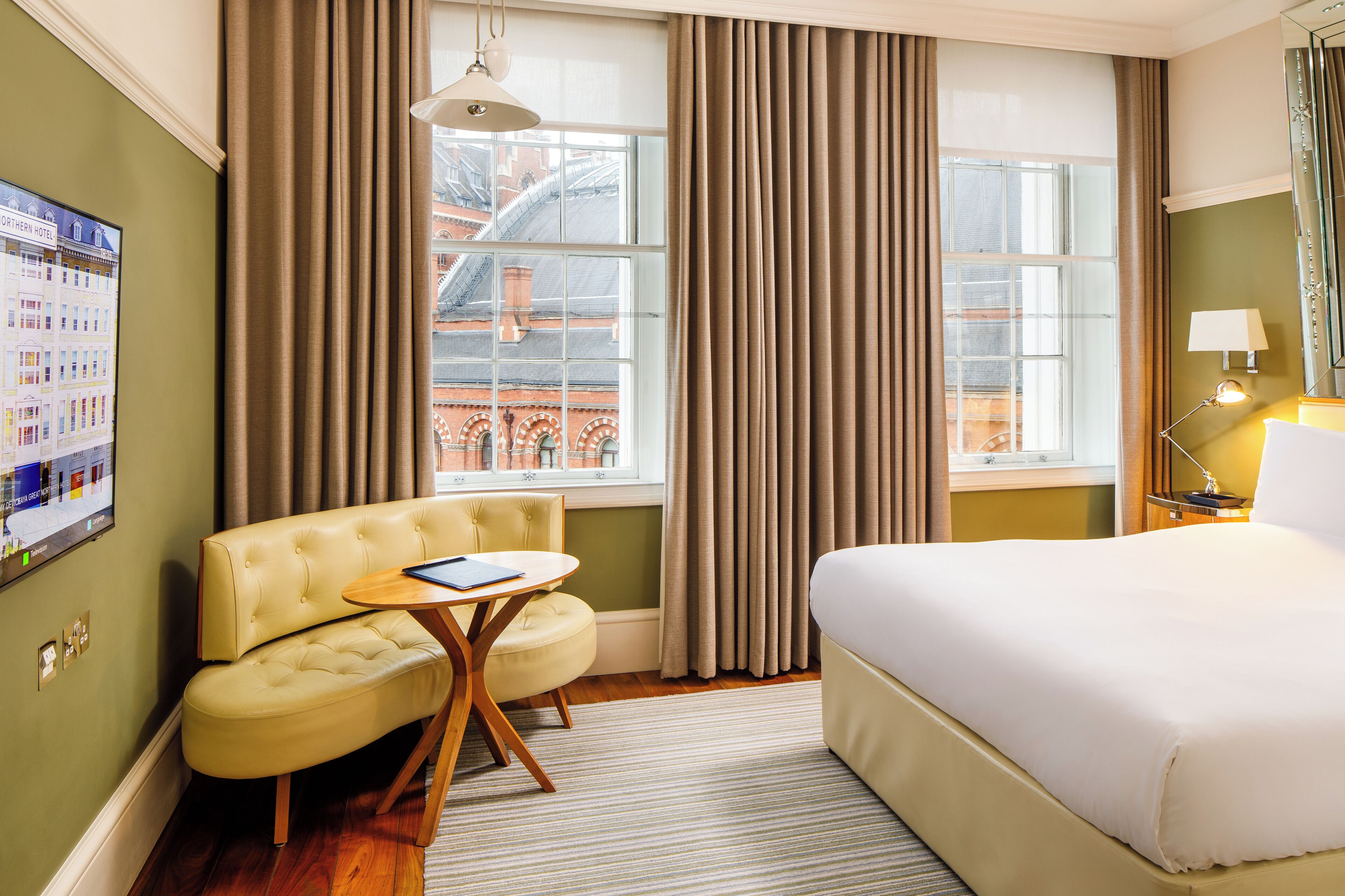 Photo - Kaya Great Northern Hotel, London