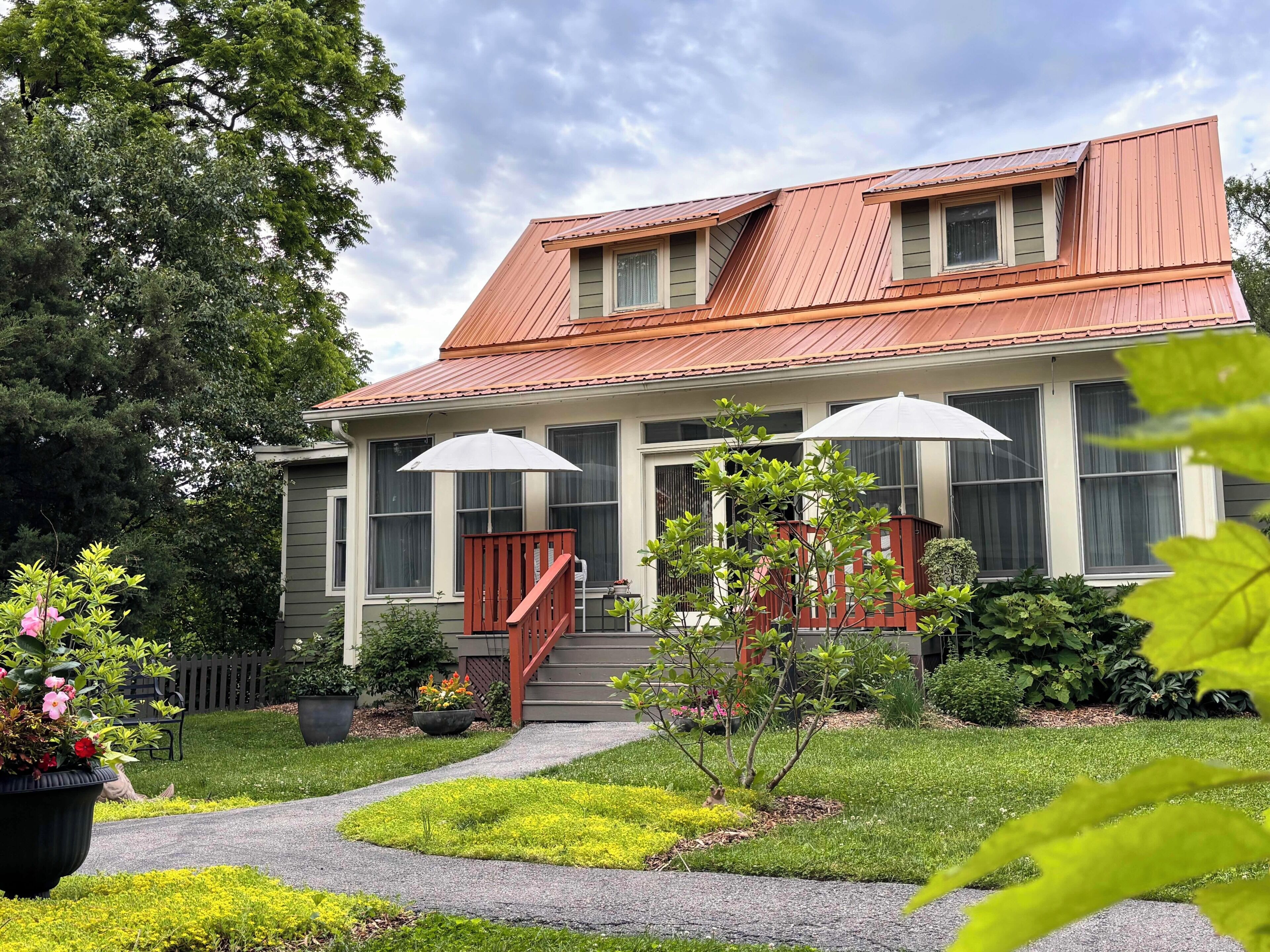 Photo - Prairie Guest House