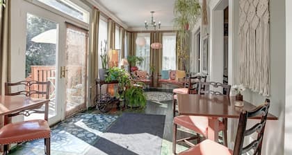 Prairie Guest House