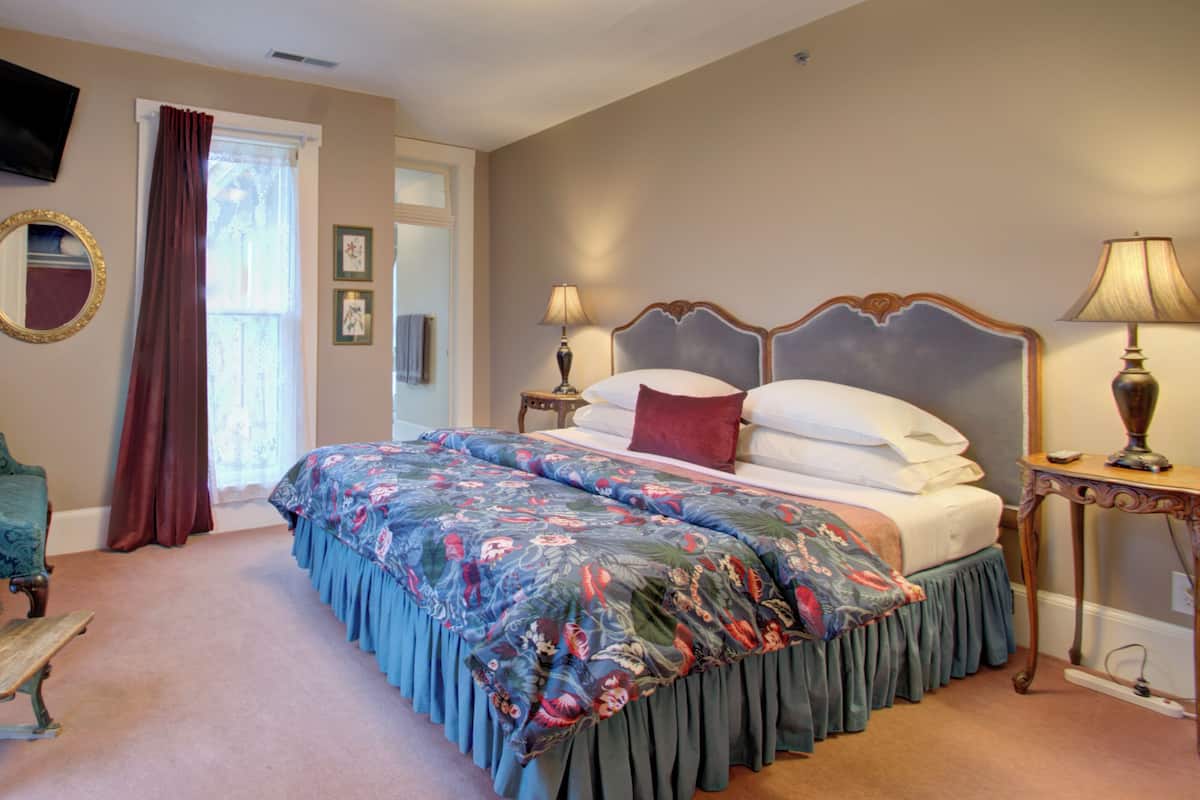 Premium bedding, individually decorated, individually furnished