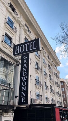 Grand Wonne Hotel