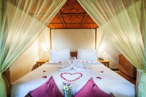 Classic Studio Suite (with Free Afternoon Tea) | Minibar, in-room safe, desk, blackout drapes - Junjungan Ubud Hotel & Spa (Ubud)