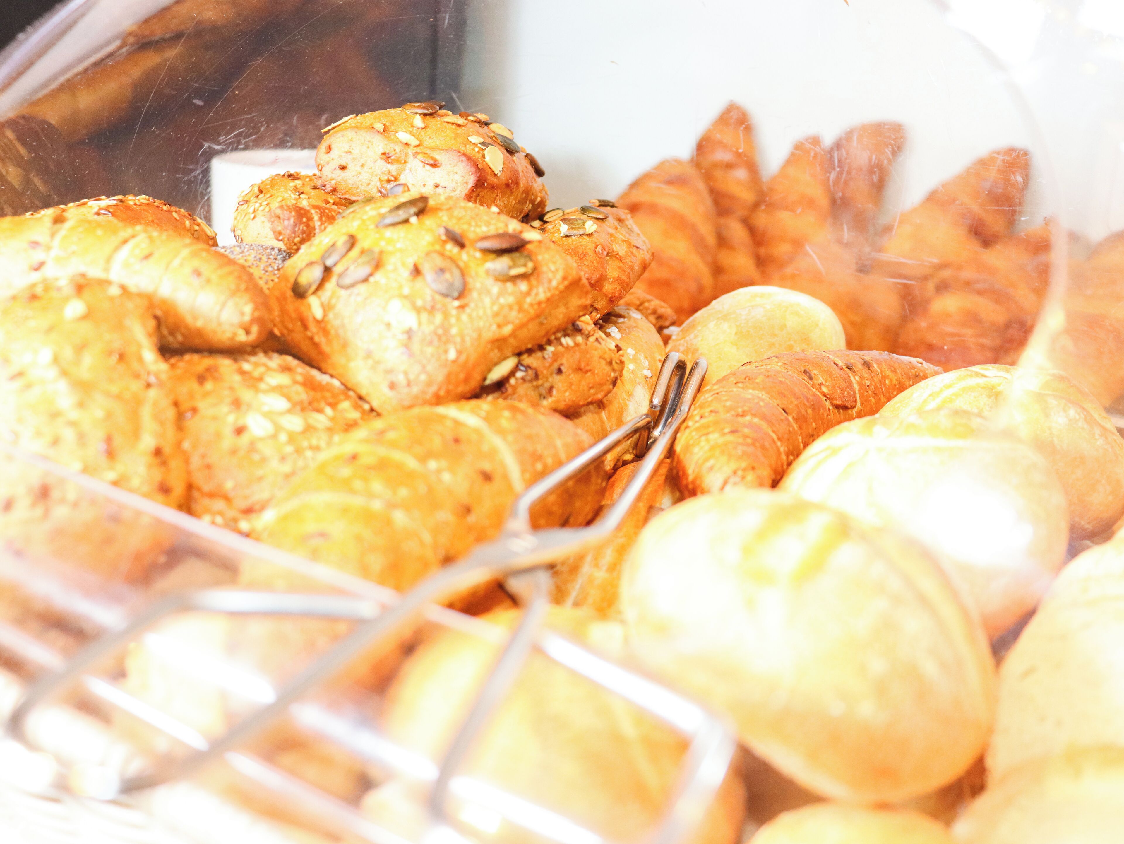 daily buffet breakfast (eur 22 per person)