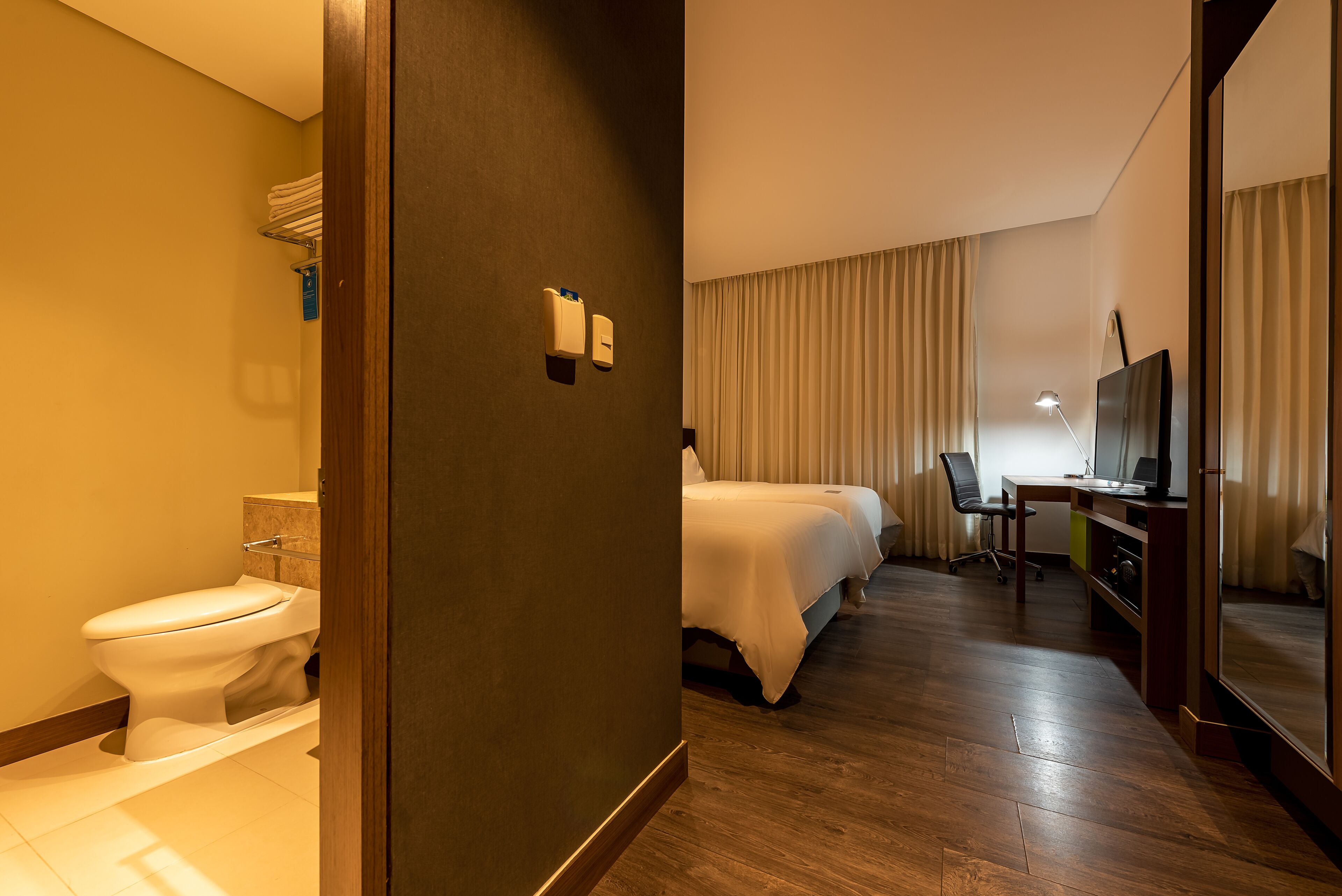 room, 2 single beds, non smoking, city view | in-room safe, desk, laptop workspace, soundproofing