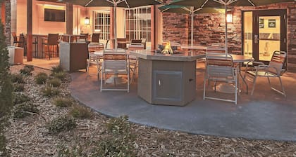 La Quinta Inn & Suites by Wyndham Pecos