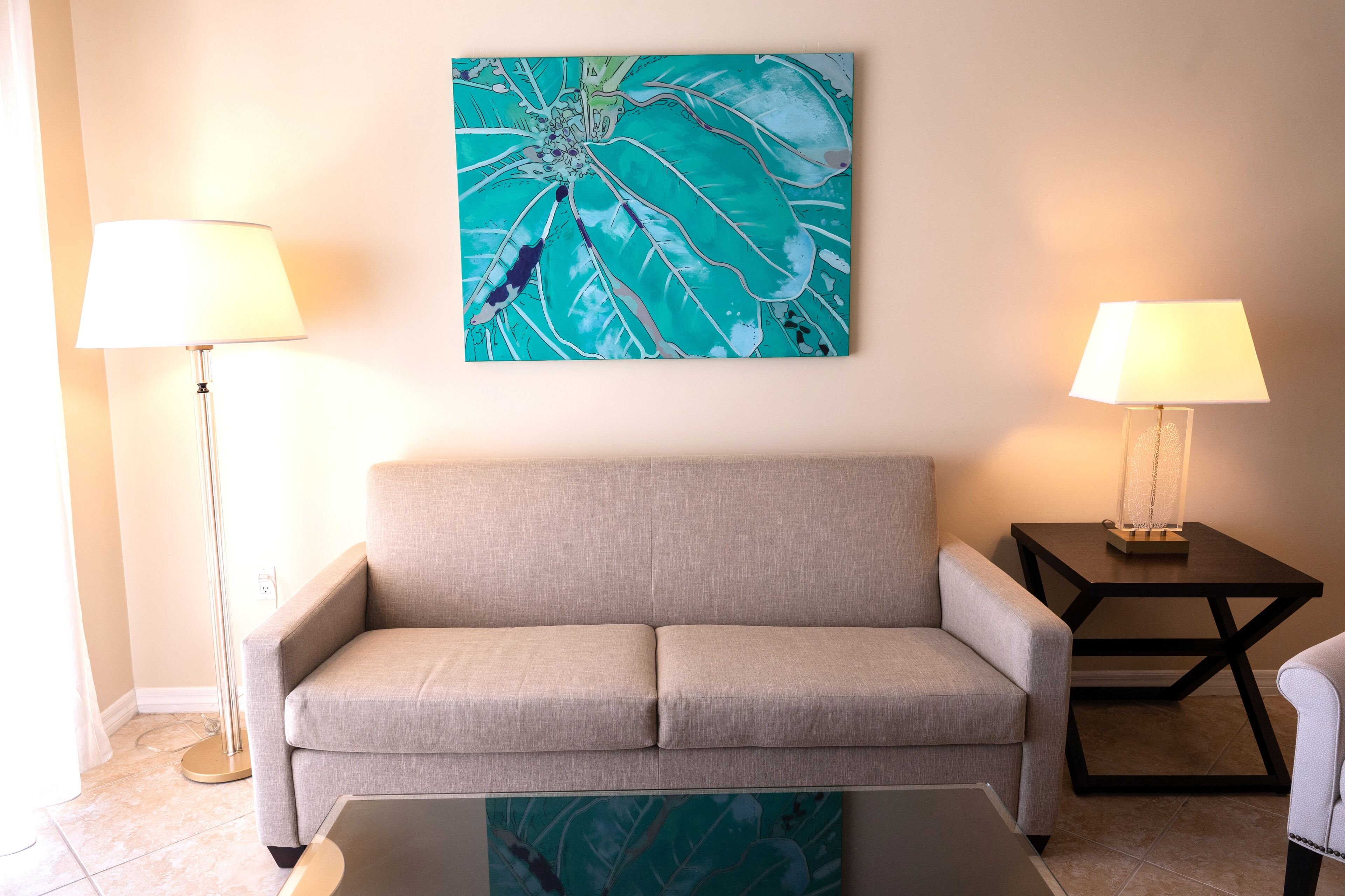 32-inch flat-screen tv with cable channels, tv