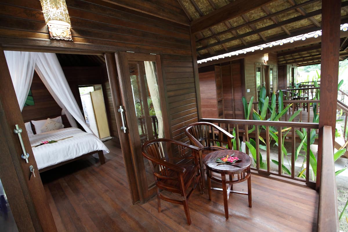 deluxe room | terrace/patio