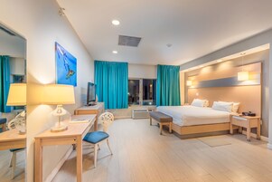 Junior Suite, Garden View | Premium bedding, in-room safe, desk, iron/ironing board