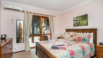 Premium bedding, individually decorated, individually furnished, desk