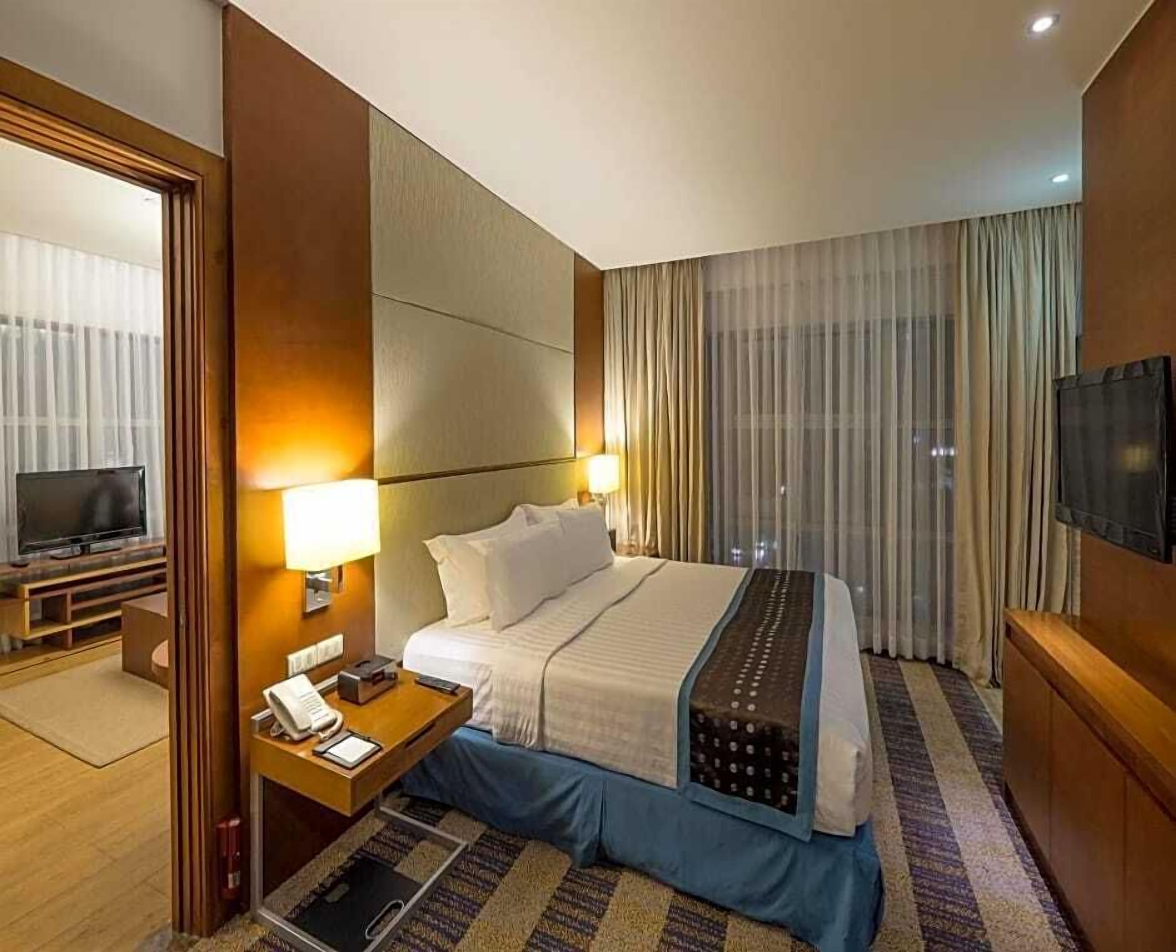 memory-foam beds, minibar, in-room safe, individually decorated