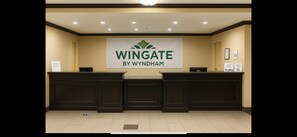 Reception - Wingate by Wyndham Fort Saskatchewan (Fort Saskatchewan)