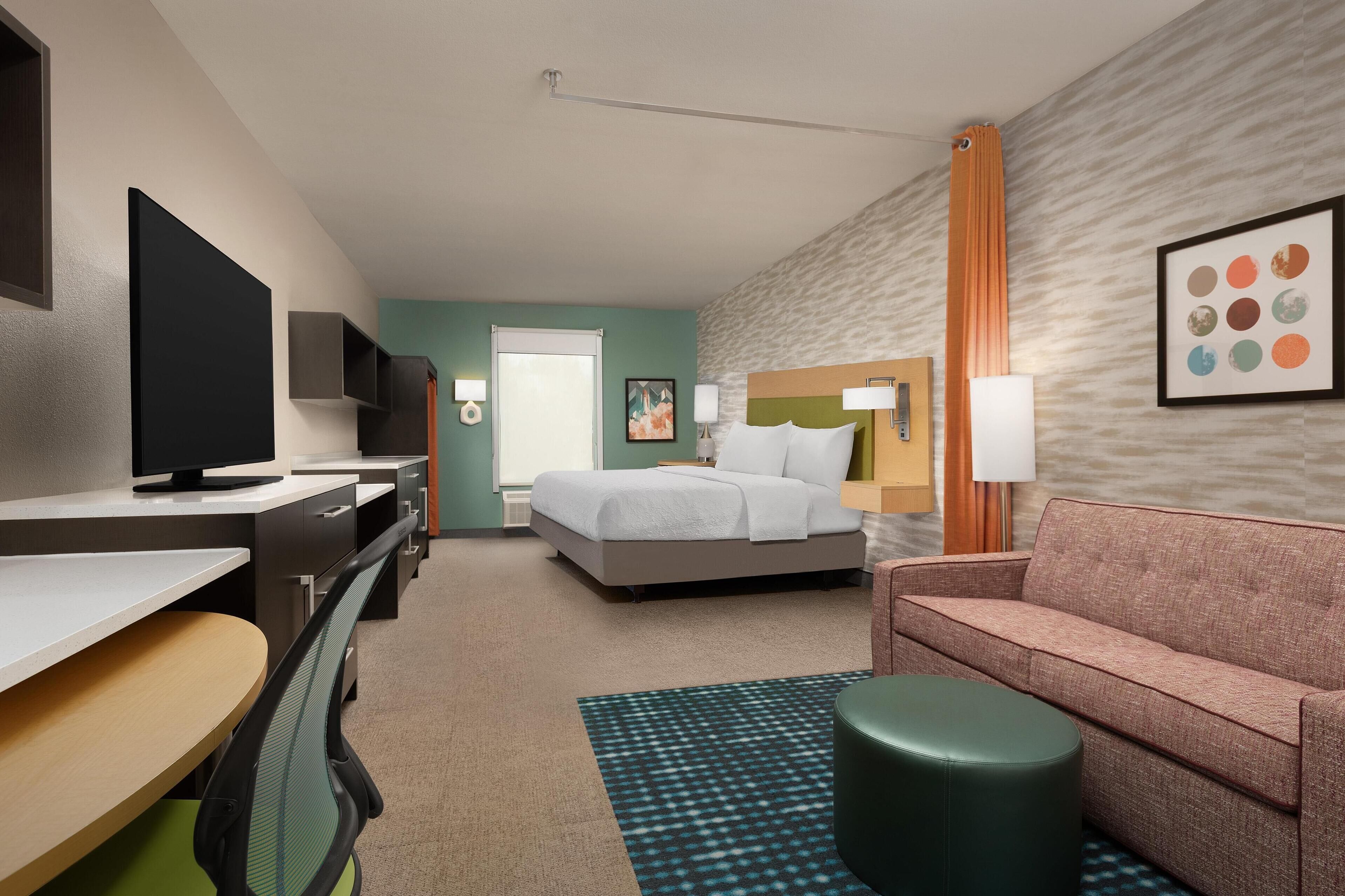 42-inch flat-screen tv with cable channels, tv