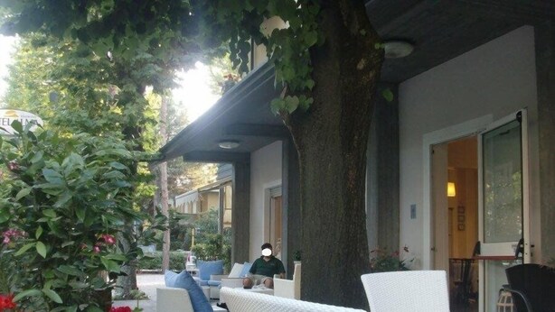 Porch - Hotel Alma (Cervia)