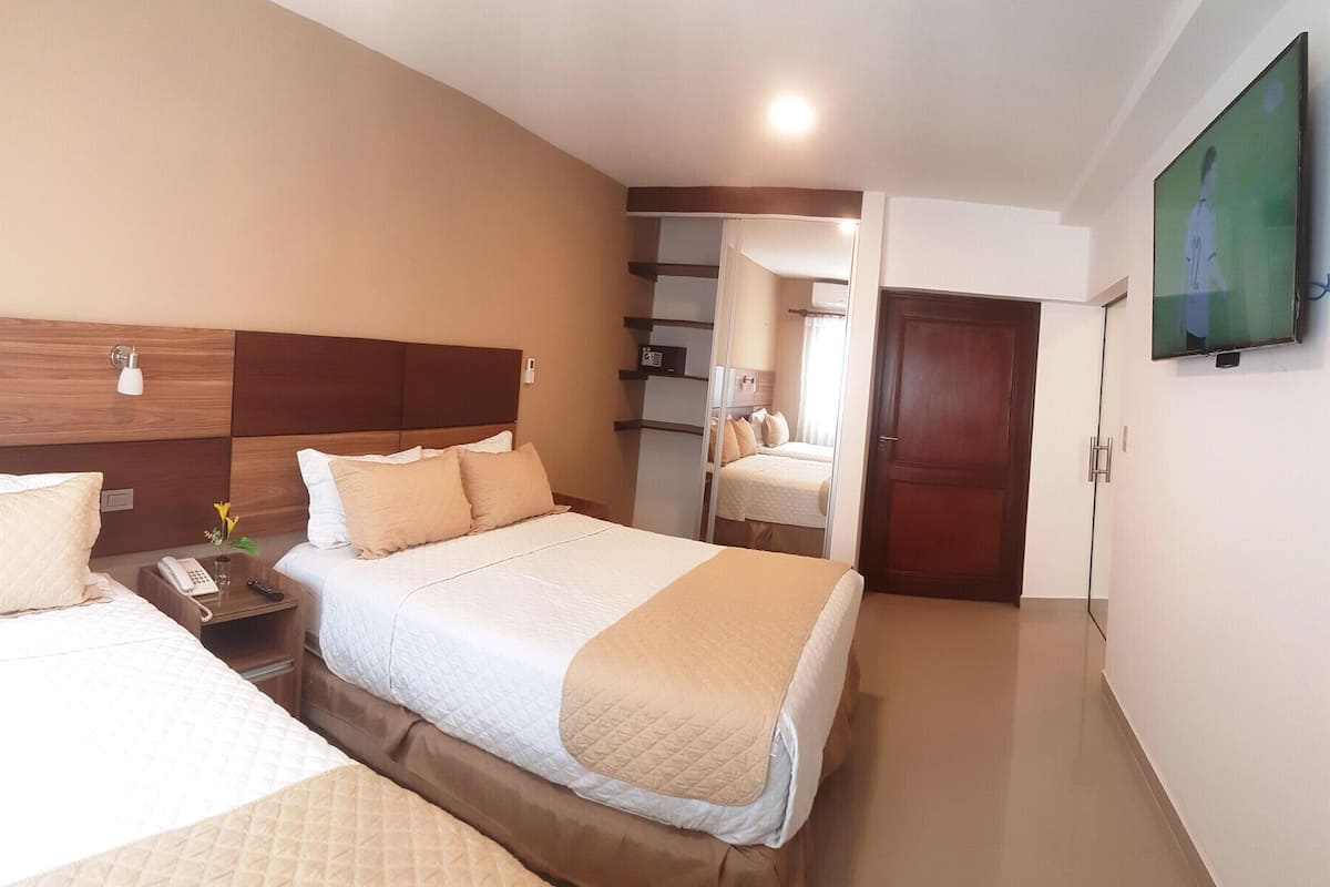 1 bedroom, in-room safe, desk, iron/ironing board
