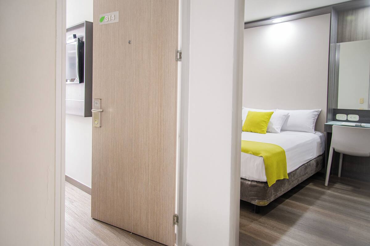 Familiekamer, 2 slaapkamers, hoek | 1 slaapkamer, lakens van Egyptisch katoen, luxe beddengoed