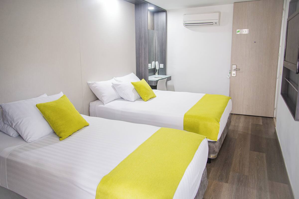 Standaard driepersoonskamer | 1 slaapkamer, lakens van Egyptisch katoen, luxe beddengoed