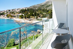 Standard Apartment, 1 Bedroom, Balcony, Sea View | Terrace/patio