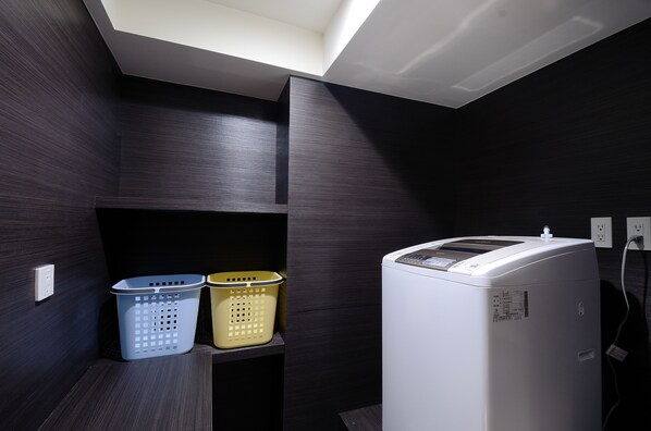 Laundry room - V one Vogue Hotel (Taipei)