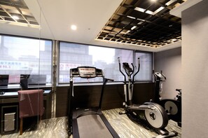 Fitness facility - V one Vogue Hotel (Taipei)