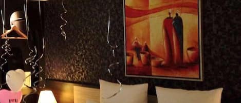 Roupas de cama premium, edredons de pluma, camas com colchões pillow-top