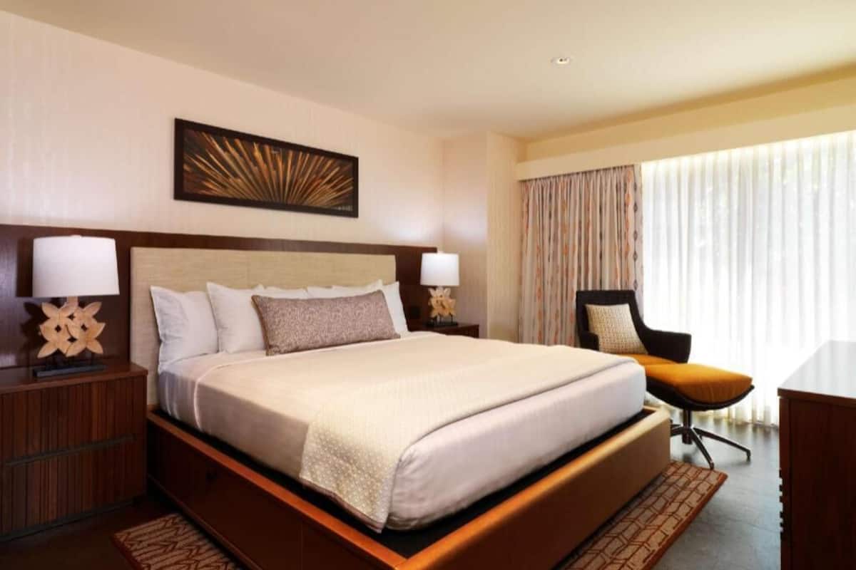 1 kamar tidur, seprai premium, dan selimut bulu angsa