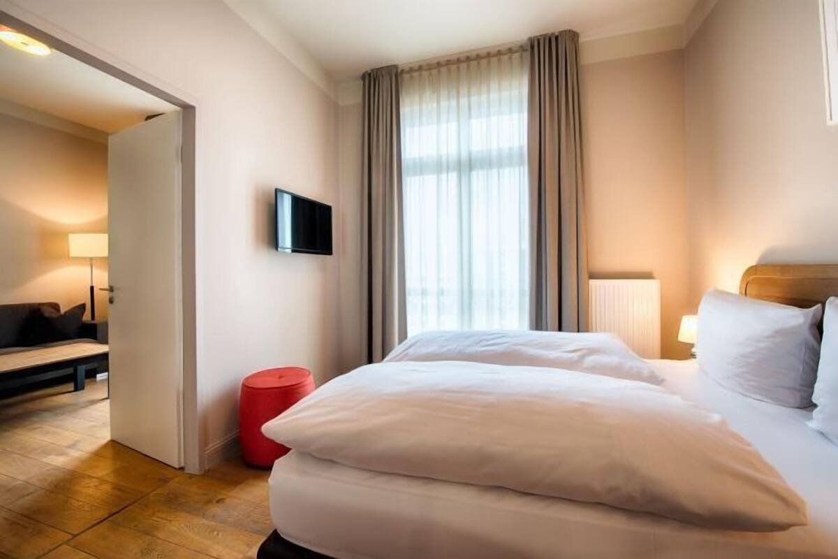 Premium bedding, pillowtop beds, in-room safe, blackout drapes