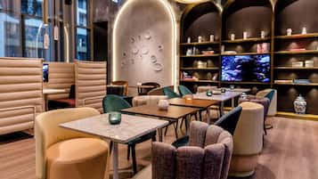 Bar (in der Unterkunft)