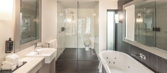 Mercure Portsea
