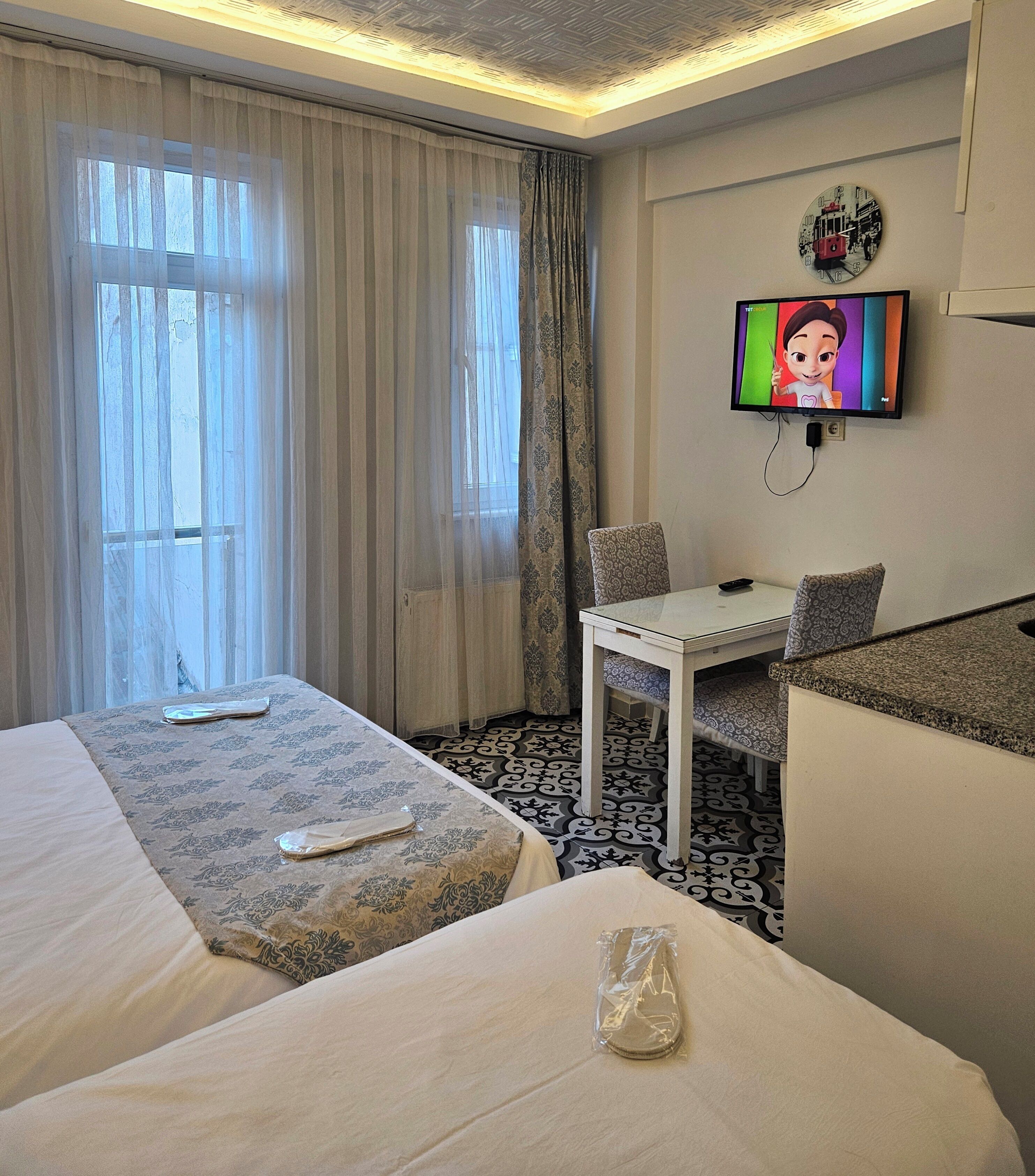 Minibar, in-room safe, soundproofing, iron/ironing board