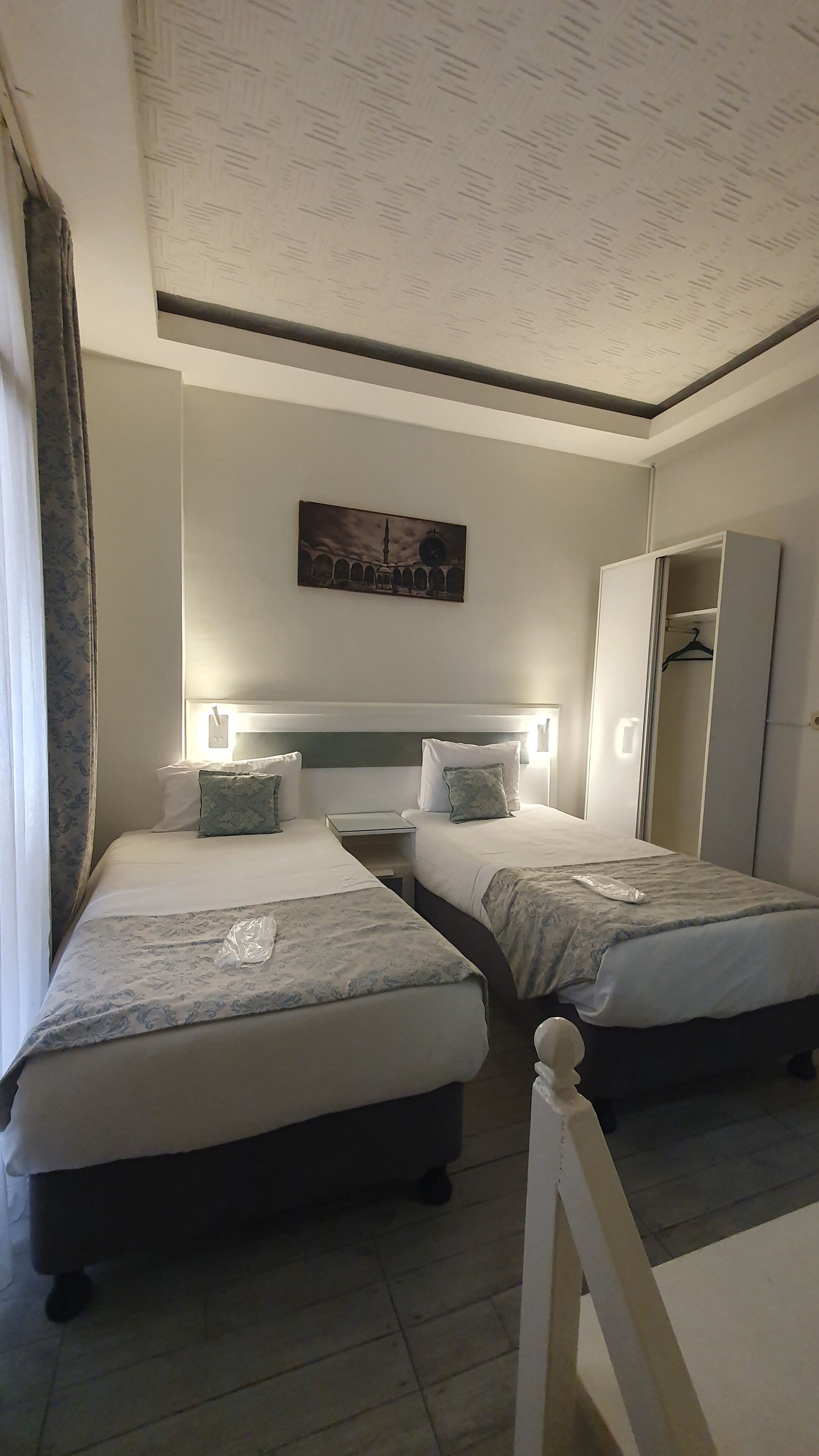 Comfort-suite - forbundne værelser | Minibar, pengeskab på værelset, lydisolering, strygejern/strygebræt