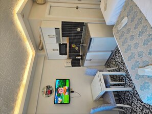 Kamar Triple Superior | Minibar, brankas, kedap suara, dan setrika/meja setrika