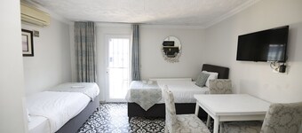 Lemon Residence